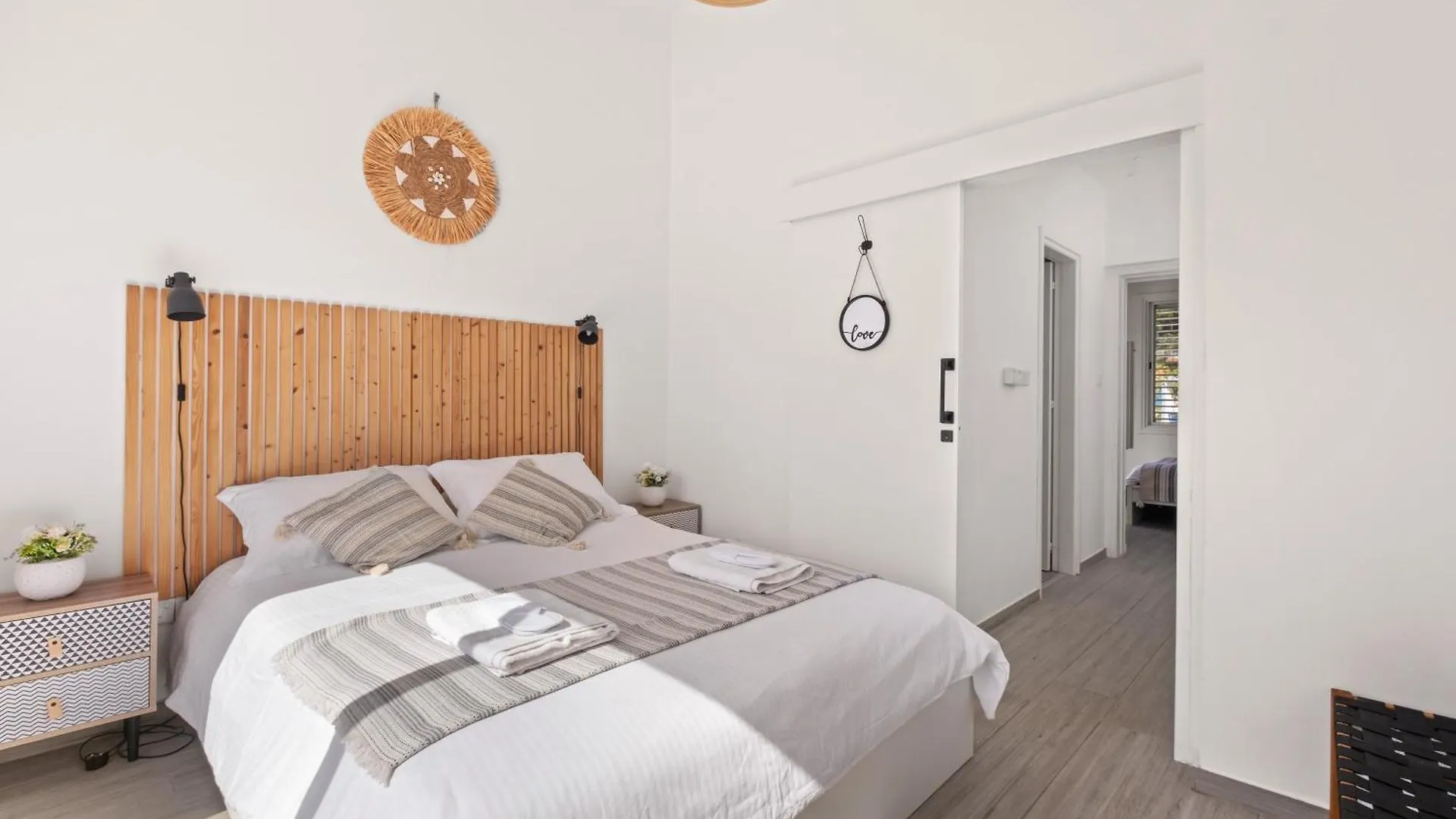 Endless Summer Beach House Perivolia Holiday home